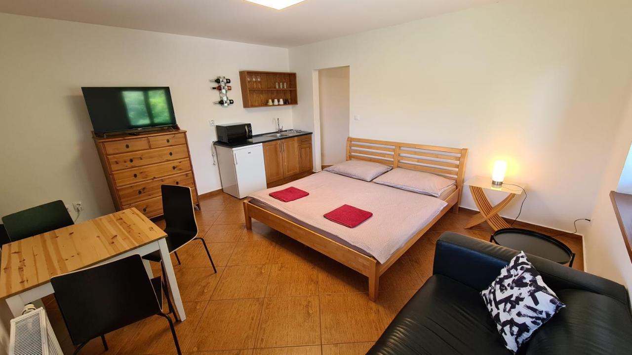 Apartmany Turold Mikulov Exterior photo